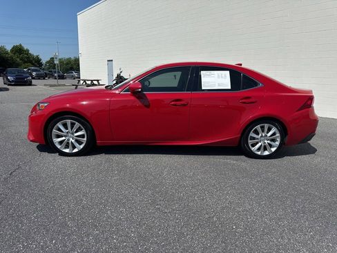 Used 2016 Lexus IS 200t RWD image 4
