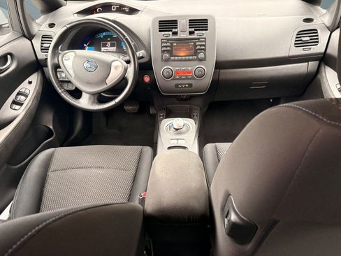 Used 2013 Nissan Leaf S image 15