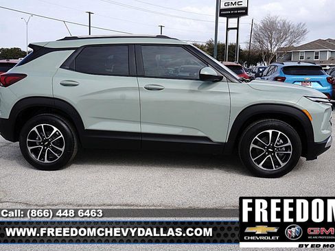 New 2026 Chevrolet TrailBlazer LT w/ Driver Confidence Package image 8