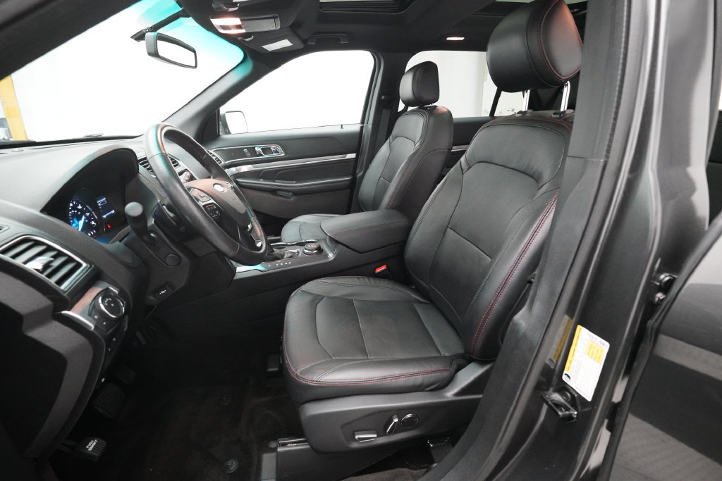 Used 2016 Ford Explorer Sport w/ Equipment Group 401A AWD/4WD image 7