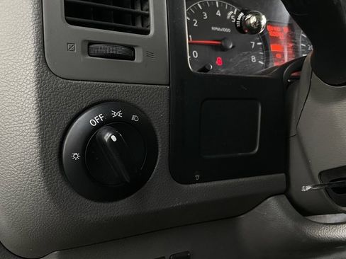 Used 2015 Nissan NV 1500 S w/ Power Package image 36