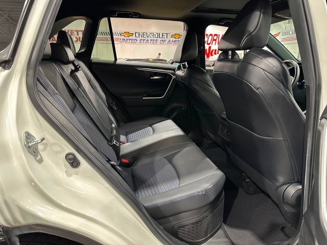 Used 2022 Toyota RAV4 XSE AWD/4WD image 19