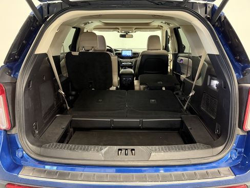 Used 2020 Ford Explorer Limited AWD/4WD image 27