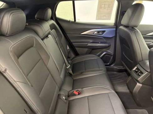 Certified 2025 Chevrolet Equinox EV LT w/ Convenience Package FWD image 16