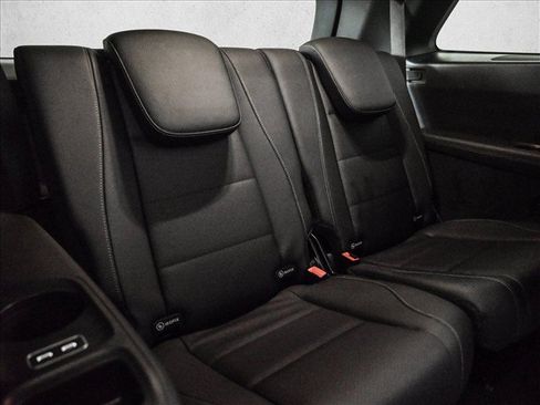 Used 2026 Mercedes-Benz GLS 450 4MATIC image 23