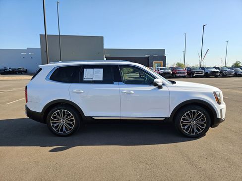 Used 2021 Kia Telluride EX w/ EX Premium Package FWD image 6
