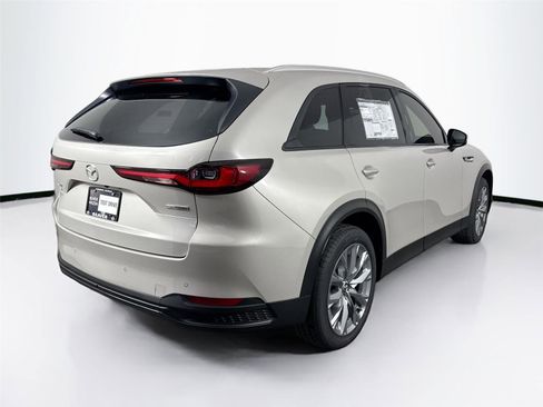 New 2026 MAZDA CX-90 3.3 Turbo w/ Preferred Package AWD/4WD image 7