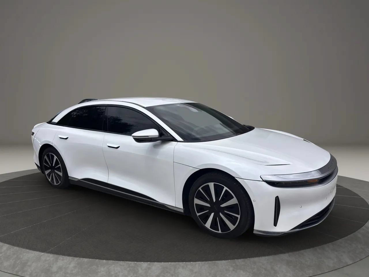 Used 2023 Lucid Air Pure AWD/4WD image 7