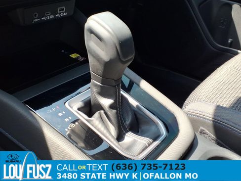 Used 2025 Subaru Forester Premium AWD/4WD image 15