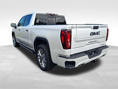 Used 2023 GMC Sierra 1500 Denali Ultimate AWD/4WD image 5