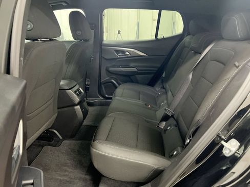 Used 2025 Chevrolet Equinox EV LT w/ Comfort Package AWD/4WD image 23