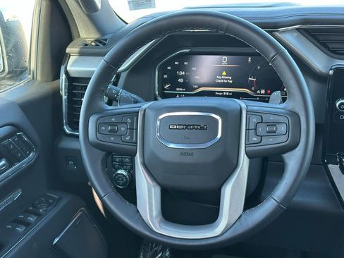 Used 2025 GMC Sierra 1500 Denali w/ Denali Reserve Package image 13