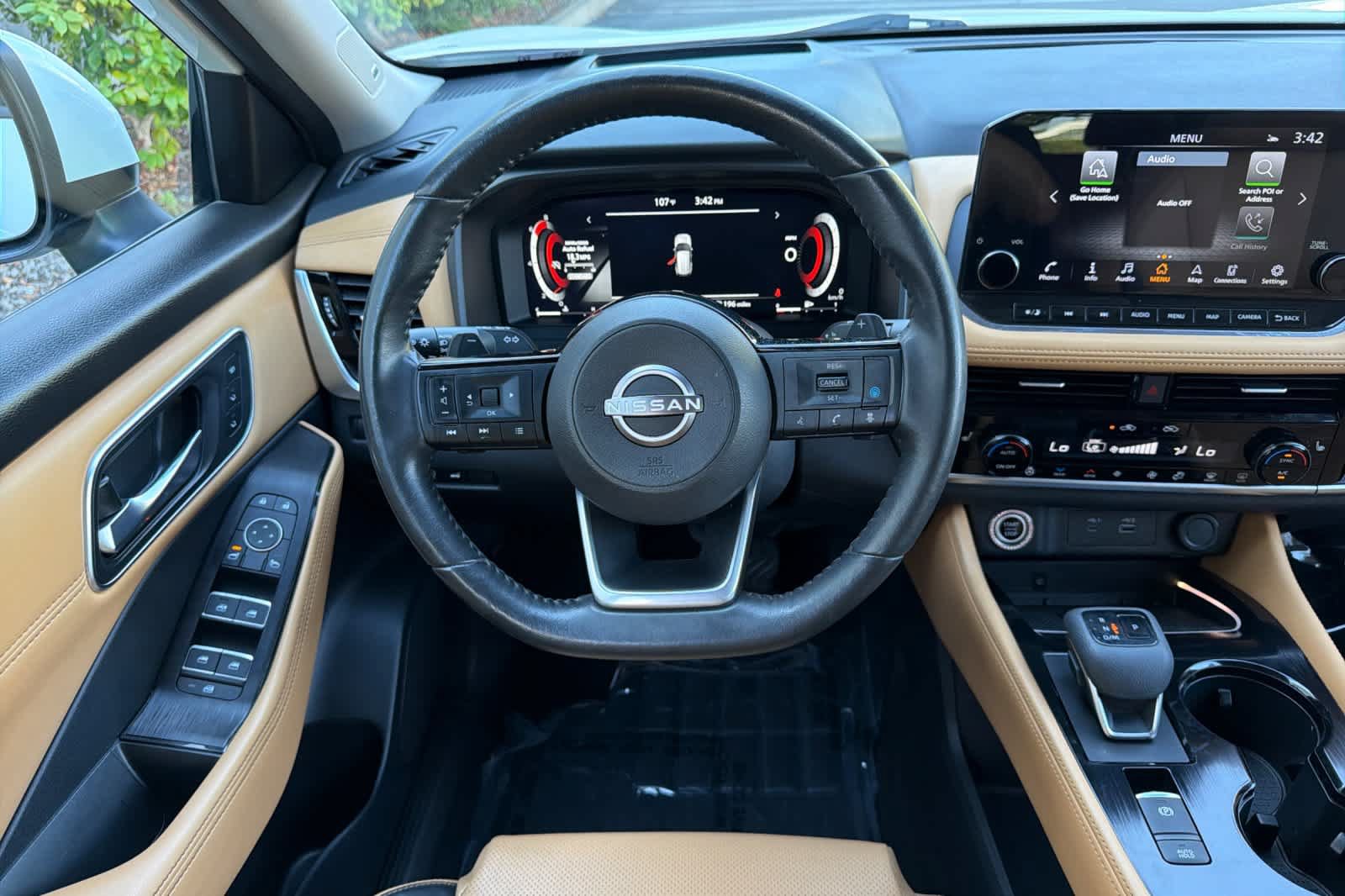 Used 2023 Nissan Rogue Platinum w/ Platinum Premium Package FWD image 15