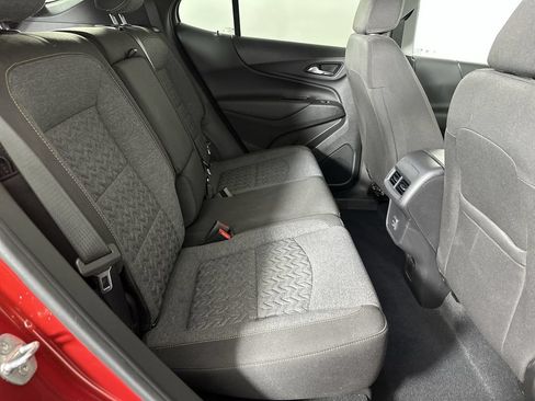 Used 2023 Chevrolet Equinox LT FWD image 28