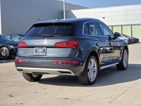 Used 2018 Audi Q5 2.0T Premium Plus image 6