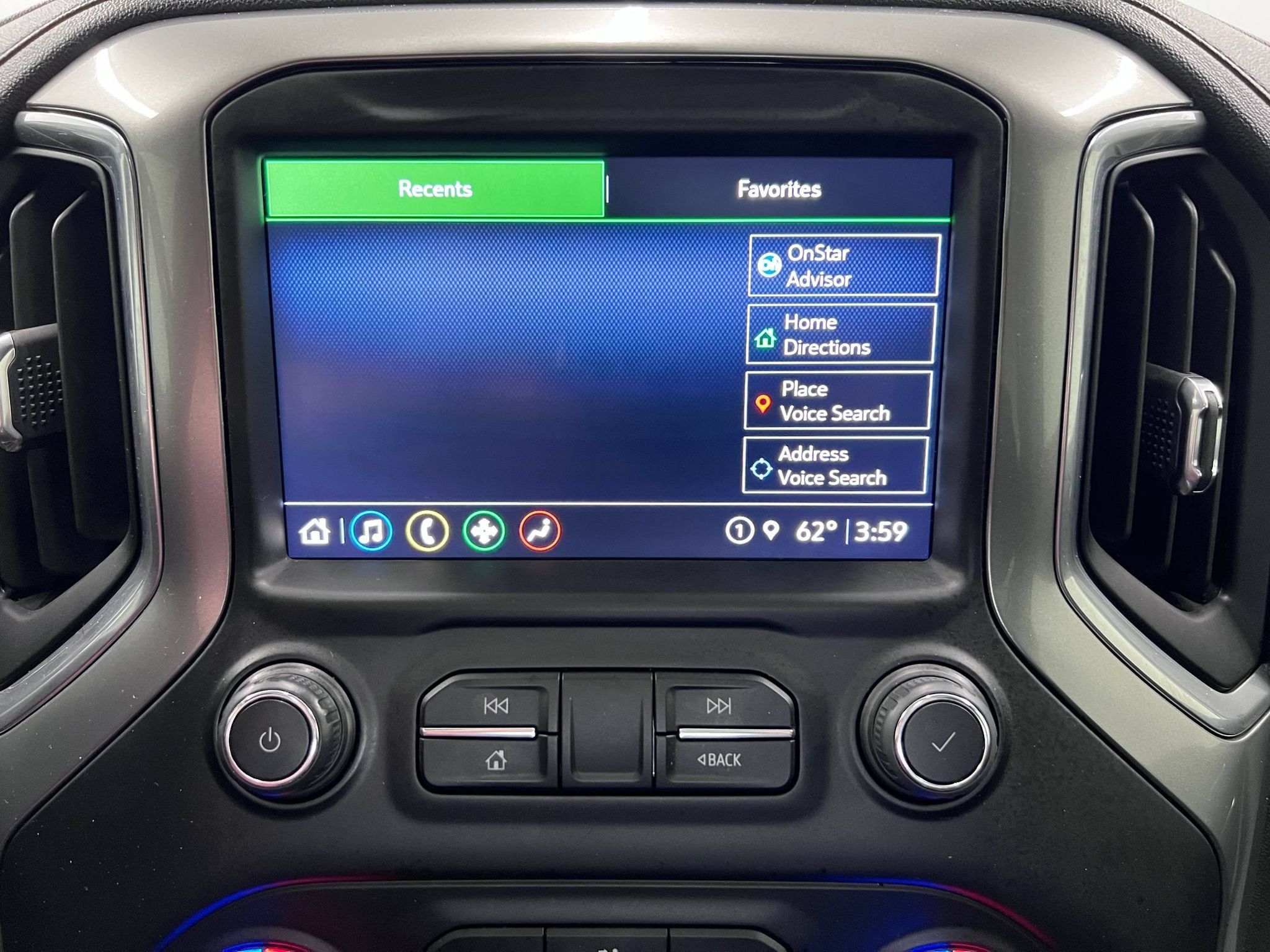 Used 2022 Chevrolet Silverado 2500 LTZ w/ LTZ Convenience Package AWD/4WD image 19