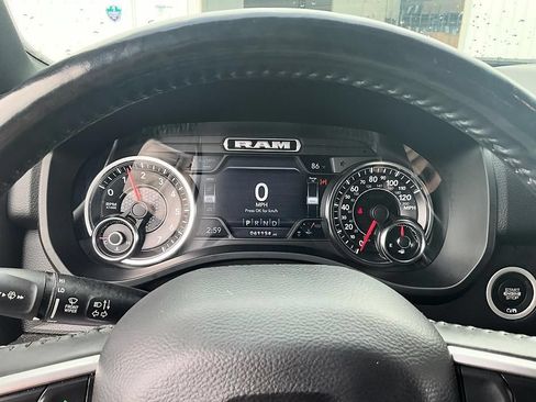 Used 2019 RAM 1500 Big Horn AWD/4WD image 18