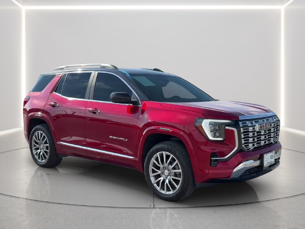 Used 2026 GMC Terrain Denali AWD/4WD image 3