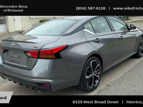 Used 2024 Nissan Altima 2.5 SR image 2