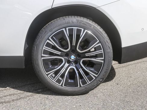 New 2026 BMW X3 xDrive30i w/ Convenience Package AWD/4WD image 8
