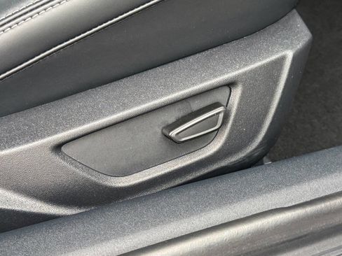 Used 2024 Ford Mustang GT Premium image 18