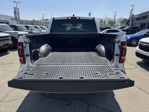 Used 2024 RAM 1500 Laramie AWD/4WD image 12