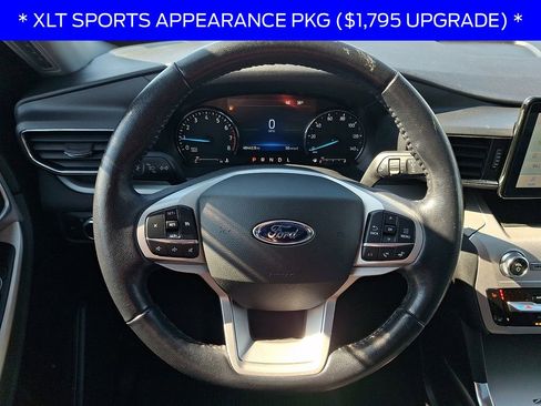 Used 2022 Ford Explorer XLT w/ Equipment Group 202A image 21