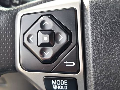 Used 2019 Toyota 4Runner SR5 Premium AWD/4WD image 29