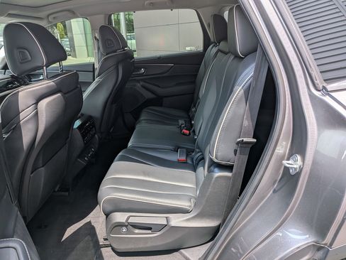 Used 2022 Acura MDX SH-AWD w/ Advance Package image 29