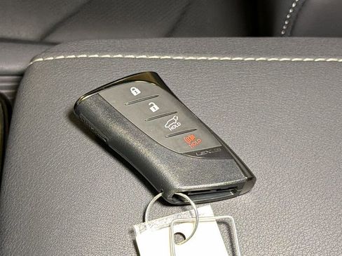 Used 2024 Lexus RX 500h F Sport w/ Convenience Package AWD/4WD image 30