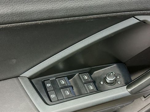 Used 2020 Audi Q3 2.0T Premium Plus w/ Premium Plus Package image 15