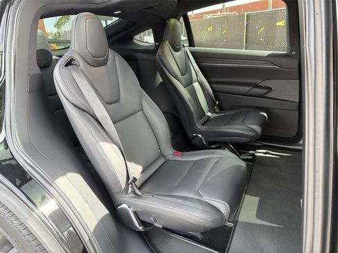 Used 2024 Tesla Model X AWD/4WD image 14