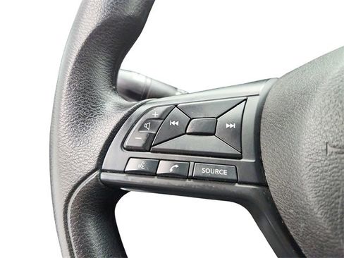 Used 2023 Nissan Kicks S image 31