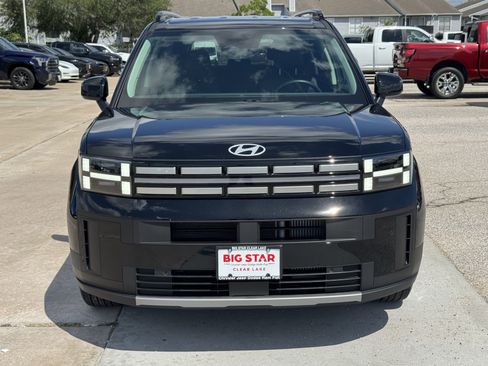 Used 2026 Hyundai Santa Fe SEL FWD image 3