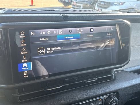 Used 2024 Jeep Wrangler Unlimited image 22