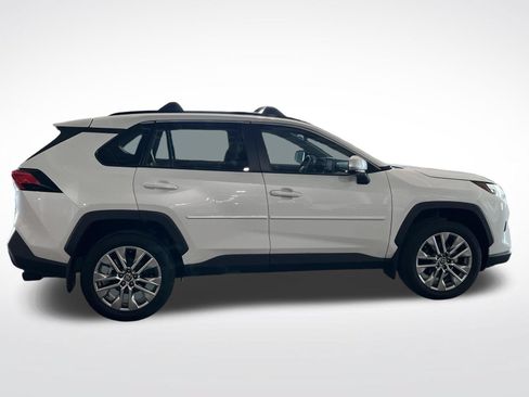 Used 2025 Toyota RAV4 XLE Premium AWD/4WD image 12