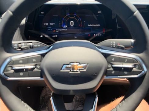 New 2026 Chevrolet Equinox LT w/ Convenience Package II AWD/4WD image 21