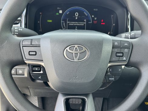 New 2026 Toyota Camry LE image 21