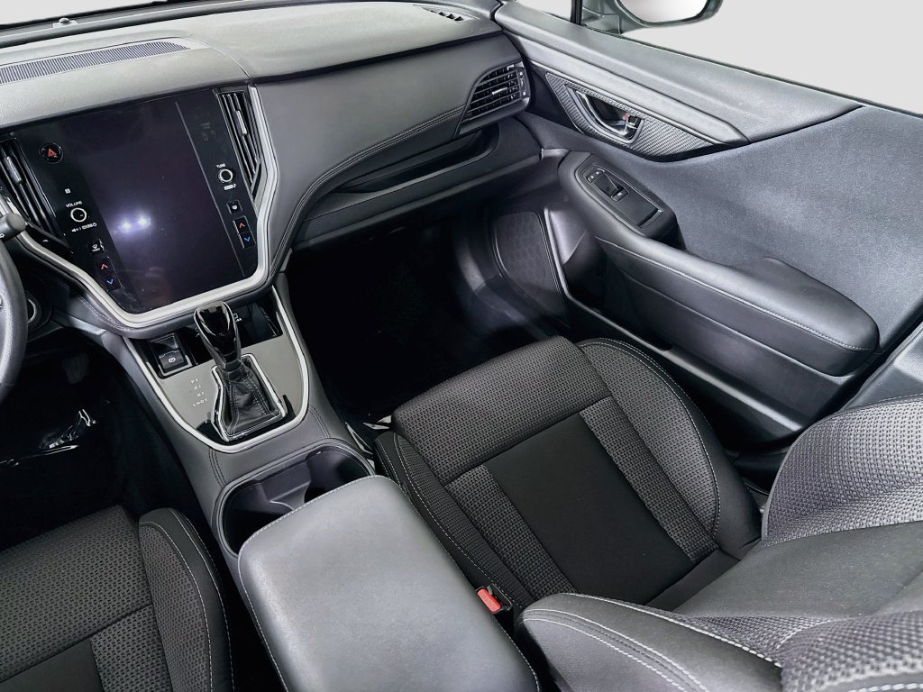 Certified 2025 Subaru Outback Premium AWD/4WD image 25