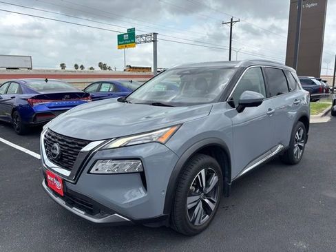 Used 2022 Nissan Rogue SL w/ SL Premium Package FWD image 3