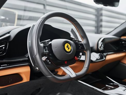 Used 2025 Ferrari Purosangue image 44
