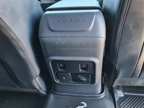 Used 2023 Ford Bronco Outer Banks image 18