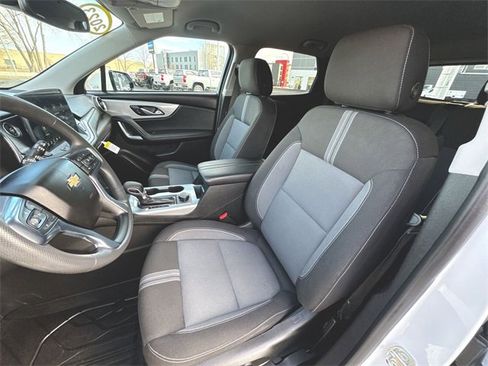 Used 2023 Chevrolet Blazer LT w/ Convenience Package image 18