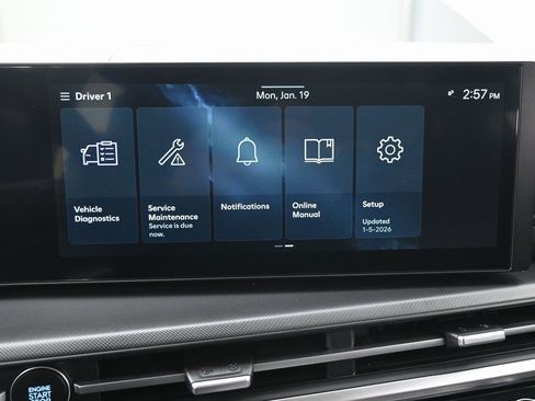 Used 2025 Hyundai Santa Fe SEL image 14