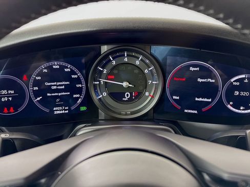 Certified 2022 Porsche 911 Targa 4S AWD/4WD image 16