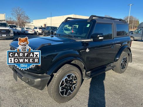 Used 2023 Ford Bronco Outer Banks image 1