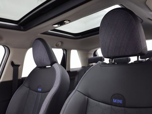 Certified 2025 MINI Cooper S image 12