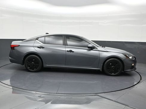 Used 2021 Nissan Altima 2.5 S image 7