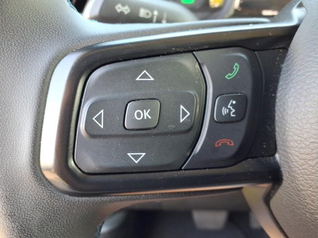 Used 2024 Jeep Wrangler Unlimited Rubicon 4xe AWD/4WD image 19