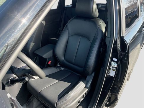 Used 2025 Subaru Forester Limited w/ Popular Package #2 image 20